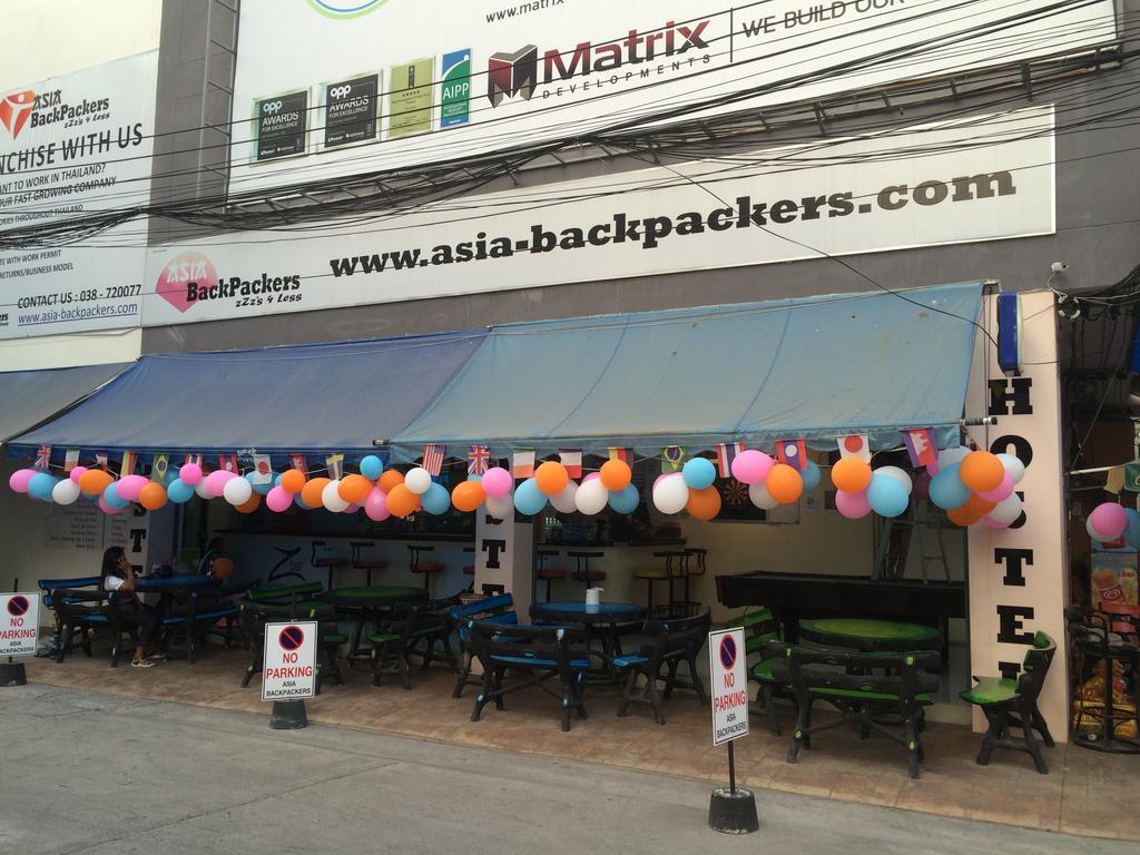 Asia Backpackers Pattaya Exteriör bild